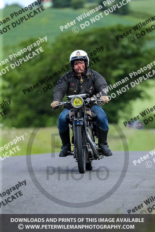 Vintage motorcycle club;eventdigitalimages;no limits trackdays;peter wileman photography;vintage motocycles;vmcc banbury run photographs